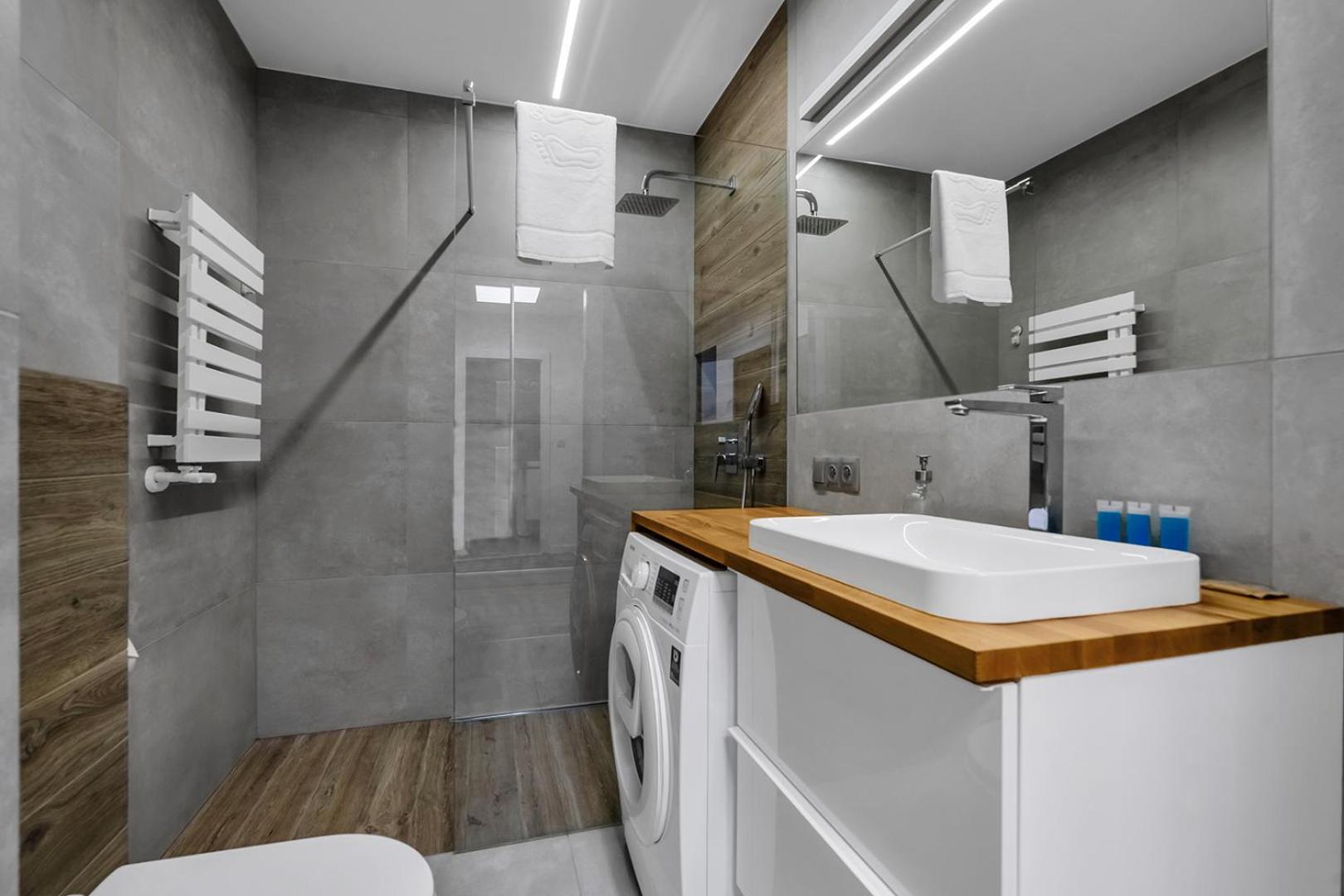 Apartament 12th Floor Wola Modern